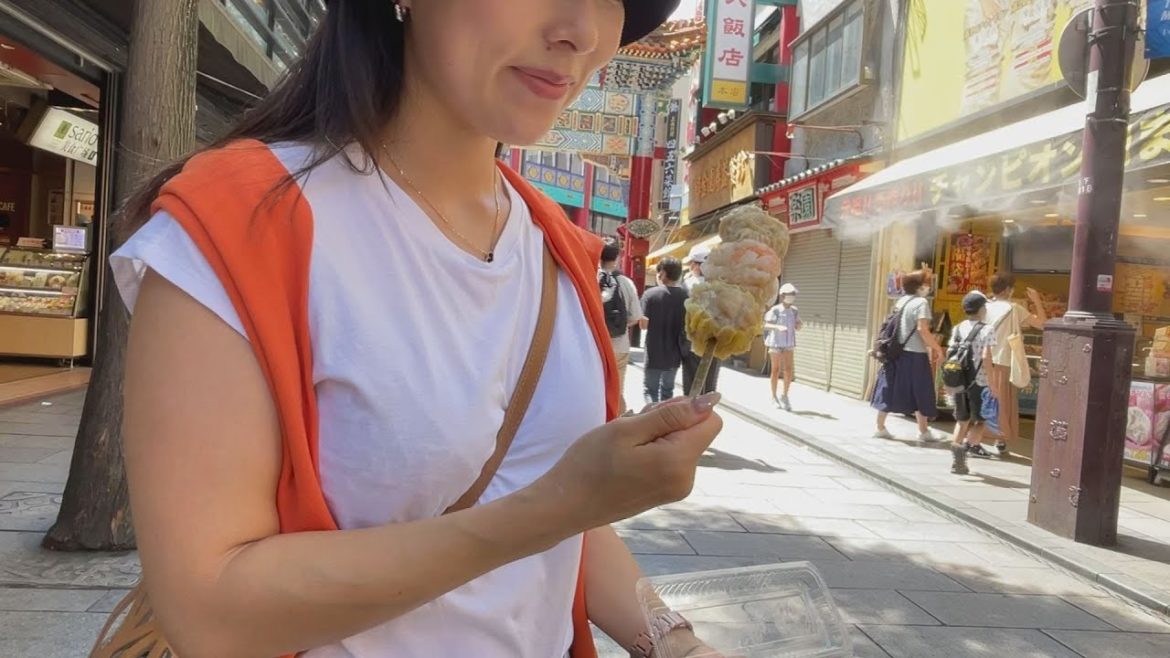 【横浜中華街食べ歩き】初めての失敗！定番グルメを食べつくしたかった～～！ [Yokohama Chinatown eating tour] First failure!
