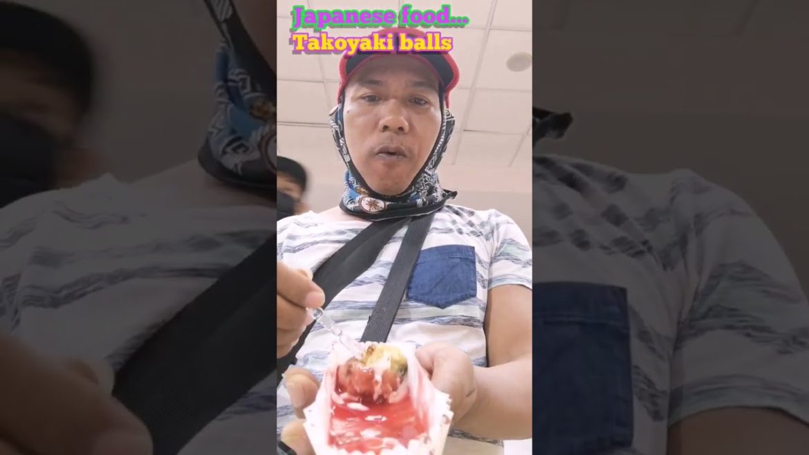 Japanese street food mukbang,  Takoyaki balls