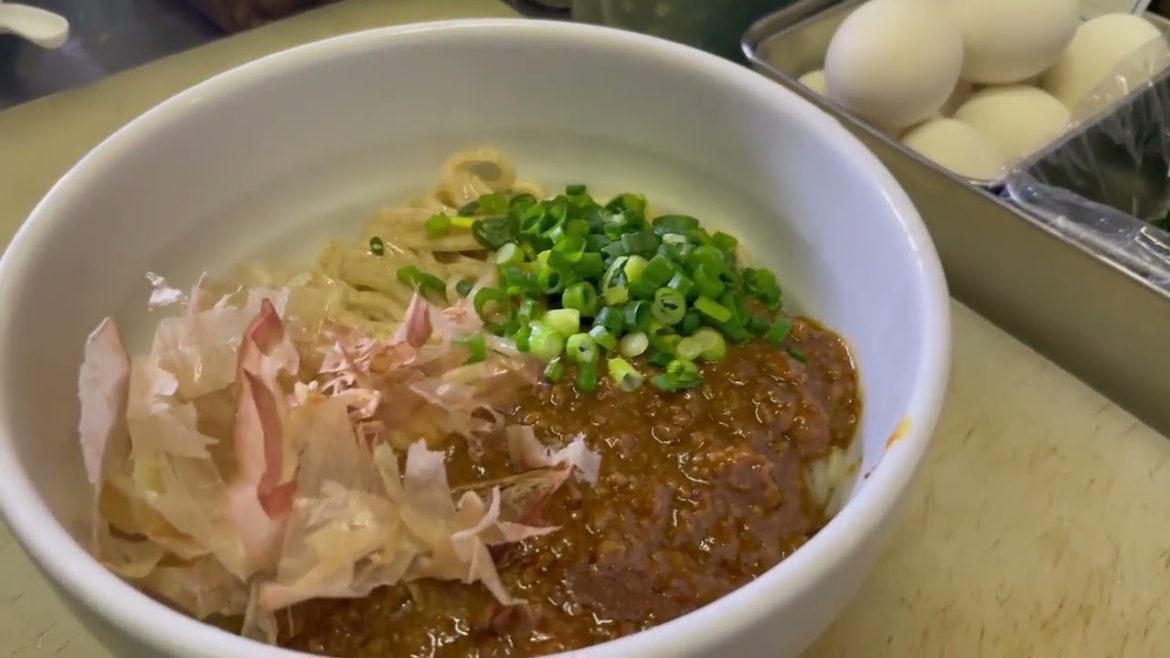 Положить лапшу в ????? | Udon うどん| Japanese street food Положить лапшу в ????? | Udon うどん| Japanese street food