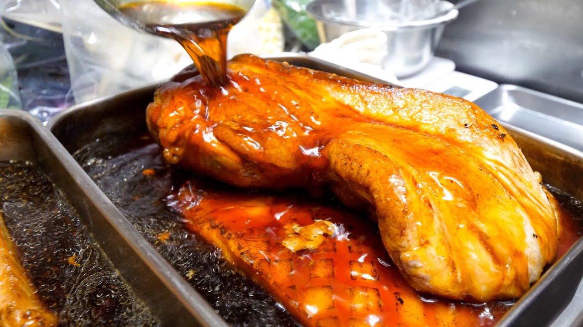 豚バラ肉うどん！とうもろこし天ぷら！大将の驚異的なこだわりが詰まった横浜うどん屋に密着丨Japanese Fast Food