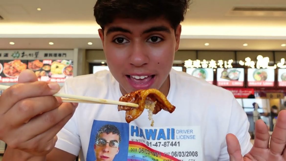 JAPAN'S  BIGGEST MALL TOUR!! | Food Taste Test - Japan