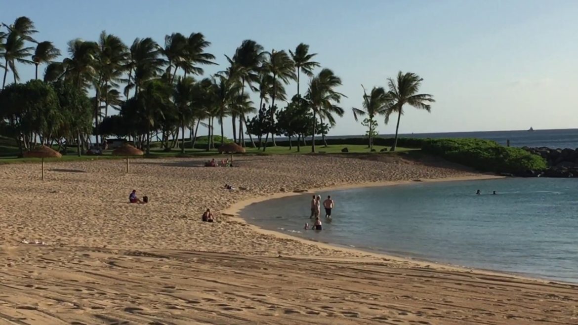 Ko'olina Lagoons on the west side of Oahu