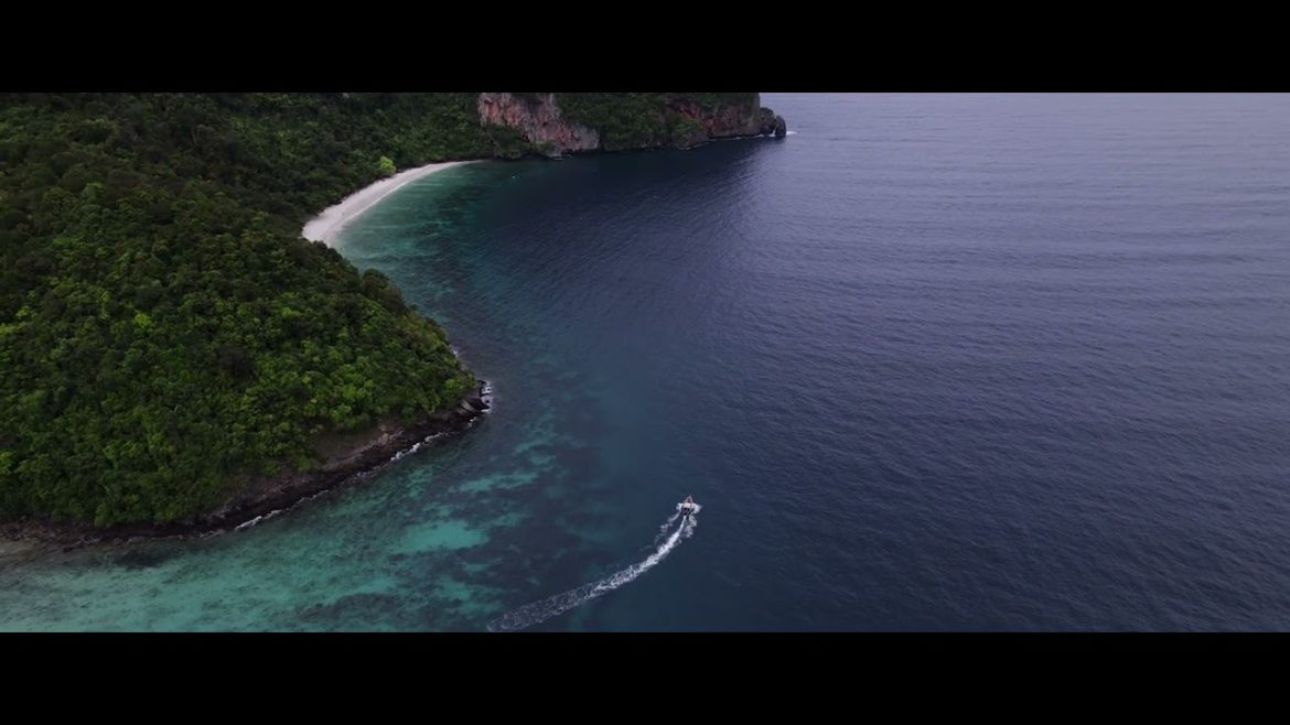 The Sights of Krabi – 21:9 Ultrawide 4K The Sights of Krabi - 21:9 Ultrawide 4K