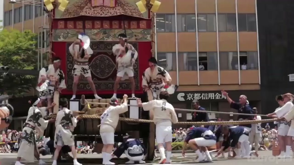 kyoto Most Beautiful Cities in the World   720p HD kyoto Most Beautiful Cities in the World   720p HD