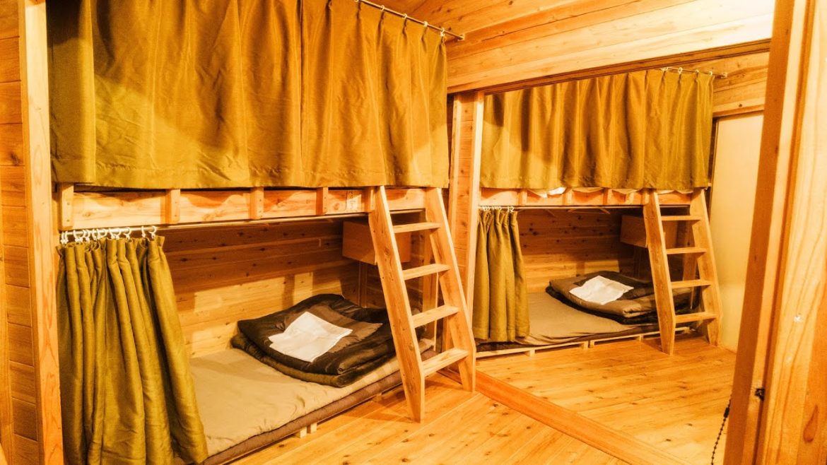 Stay at guest house near Ise Jingu⛩ a tourist places in Japan. cheap price! vlog