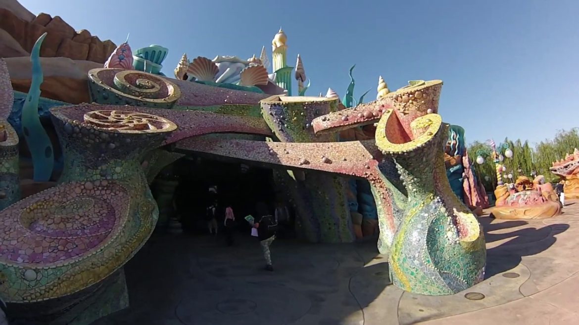 A stroll through Disney Sea in Tokyo, Japan