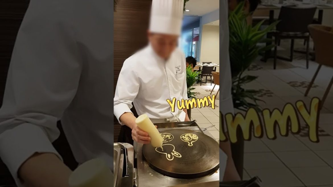 Yummy!! Cute Cartoon Pancake for Breakfast - Fukuoka #shorts