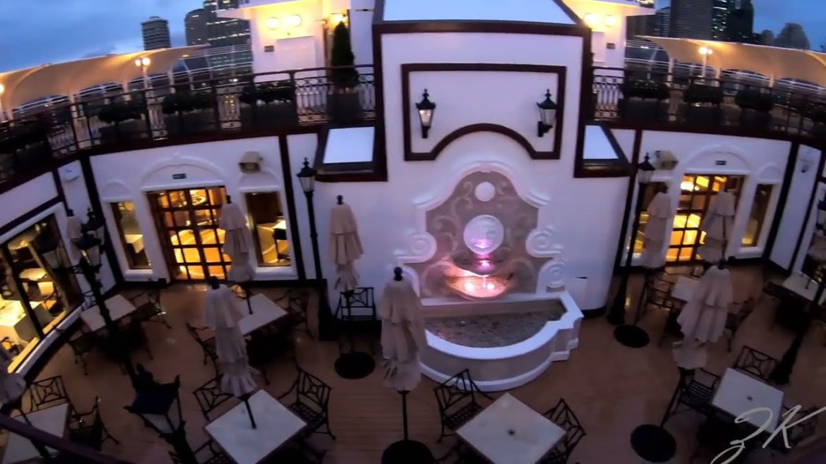 QUEEN ELIZABETH SHIP TOUR (CUNARD LINE)