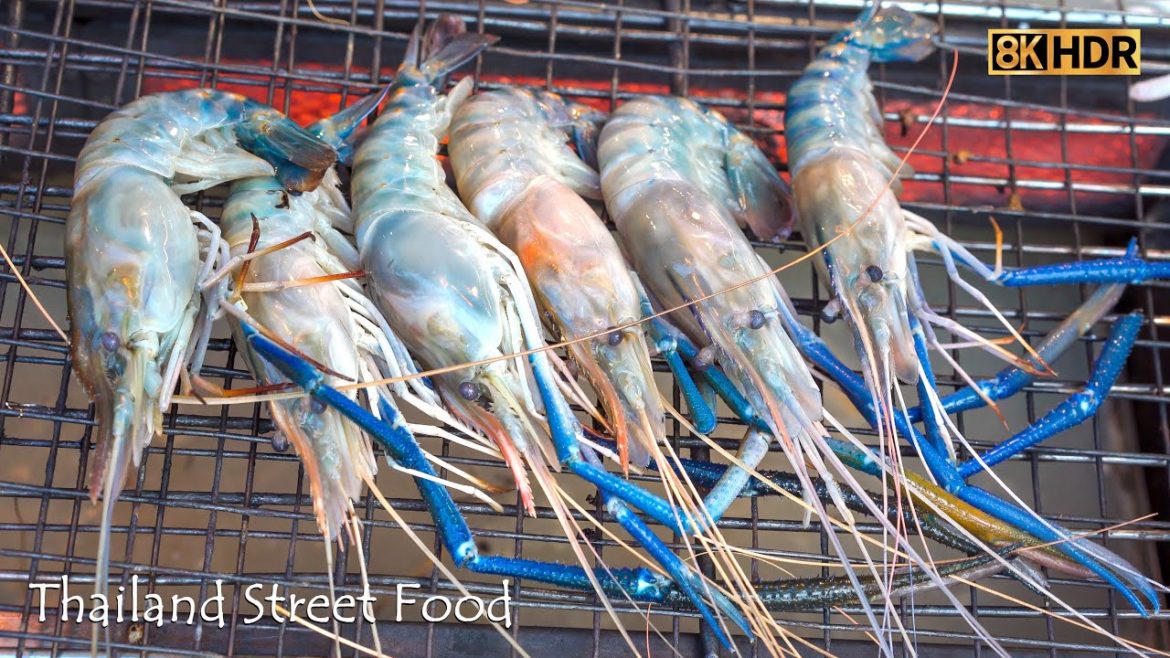 Amazing Grilled Giant River Prawn – Grilled Shrimp Heads – Thai Street Food – หัวกุ้งย่าง – in 8K Amazing Grilled Giant River Prawn - Grilled Shrimp Heads - Thai Street Food - หัวกุ้งย่าง - in 8K