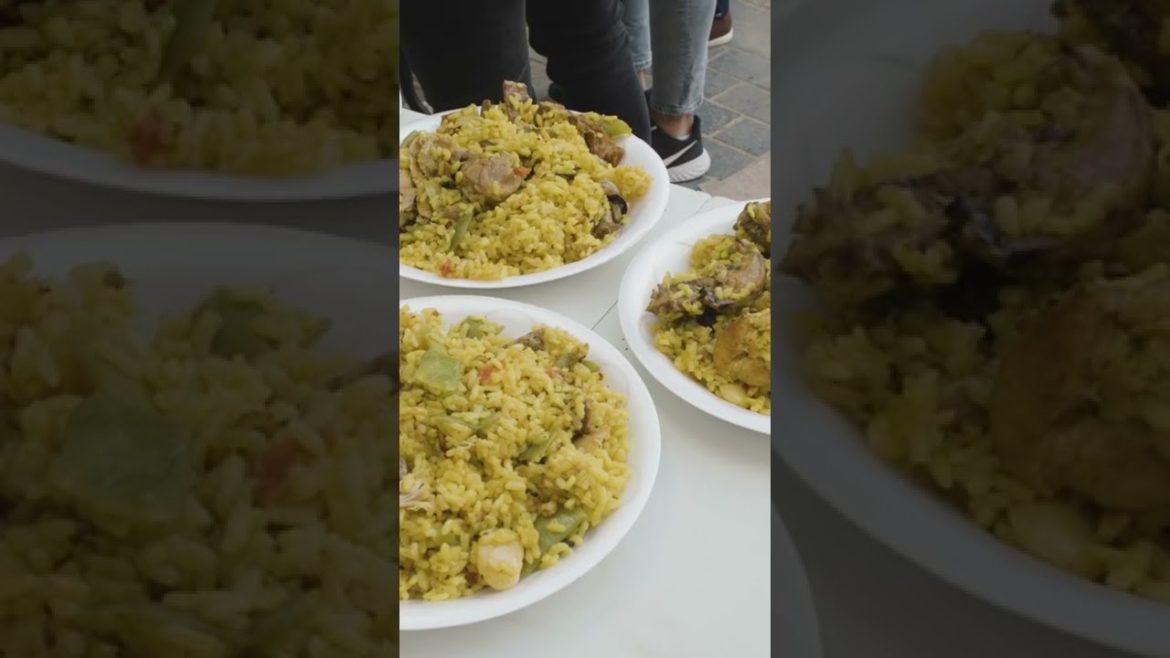 How this giant paella dish feeds 1,400 people #shorts #foodinsider #food #paella #spain #seafood How this giant paella dish feeds 1,400 people #shorts #foodinsider #food #paella #spain #seafood