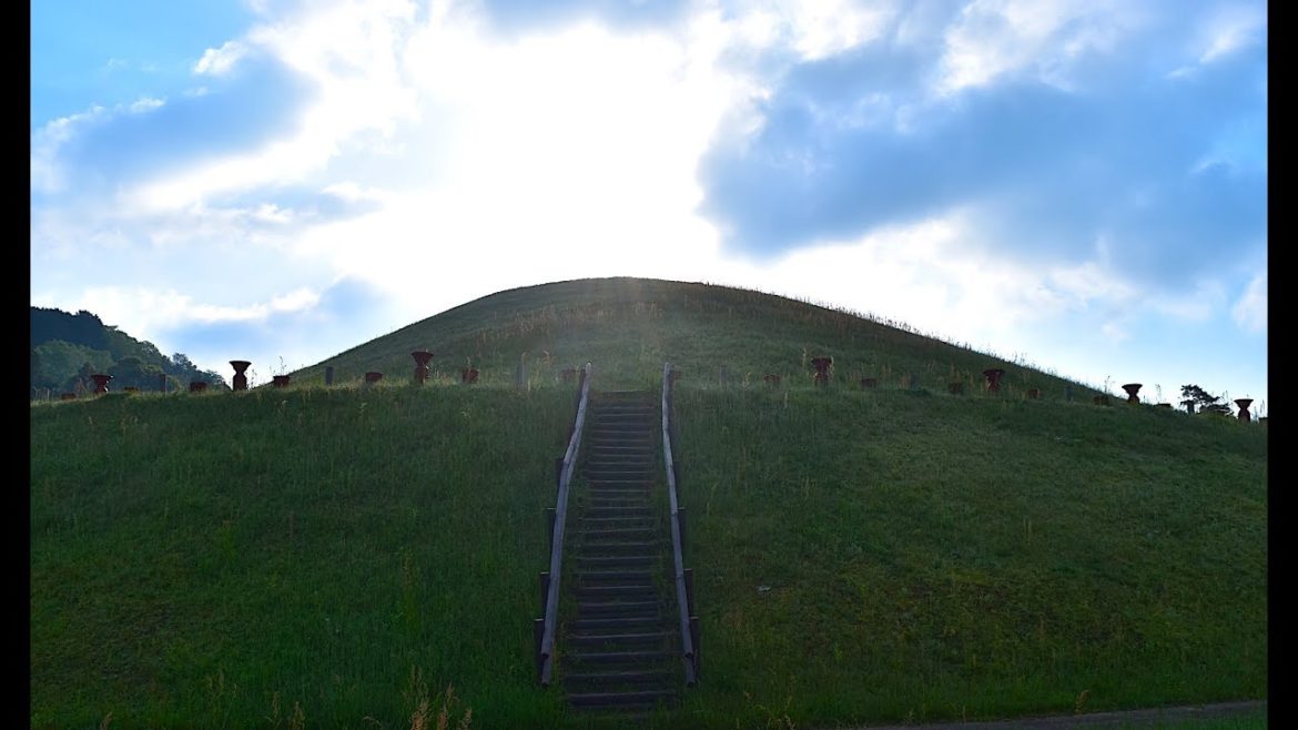 Japan Travel: Mysterious Ancient Japanese Mound Tomb – Chasuriyama Kofun Japan Travel: Mysterious Ancient Japanese Mound Tomb - Chasuriyama Kofun