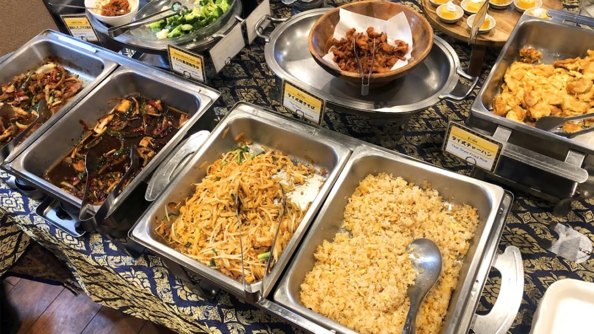 $11 Thai Lunch Buffet in Osaka - Japan