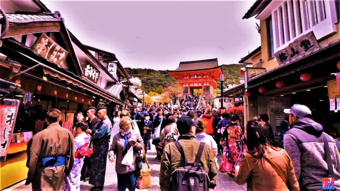 Kyoto Walk ||  Let's Explore Kyoto in 1 Minute || Part 18 ||  #shorts Kyoto Walk ||  Let's Explore Kyoto in 1 Minute || Part 18 ||  #shorts