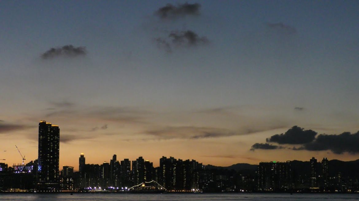 Under The Moonlight at Victoria Harbour Hong Kong [4K]