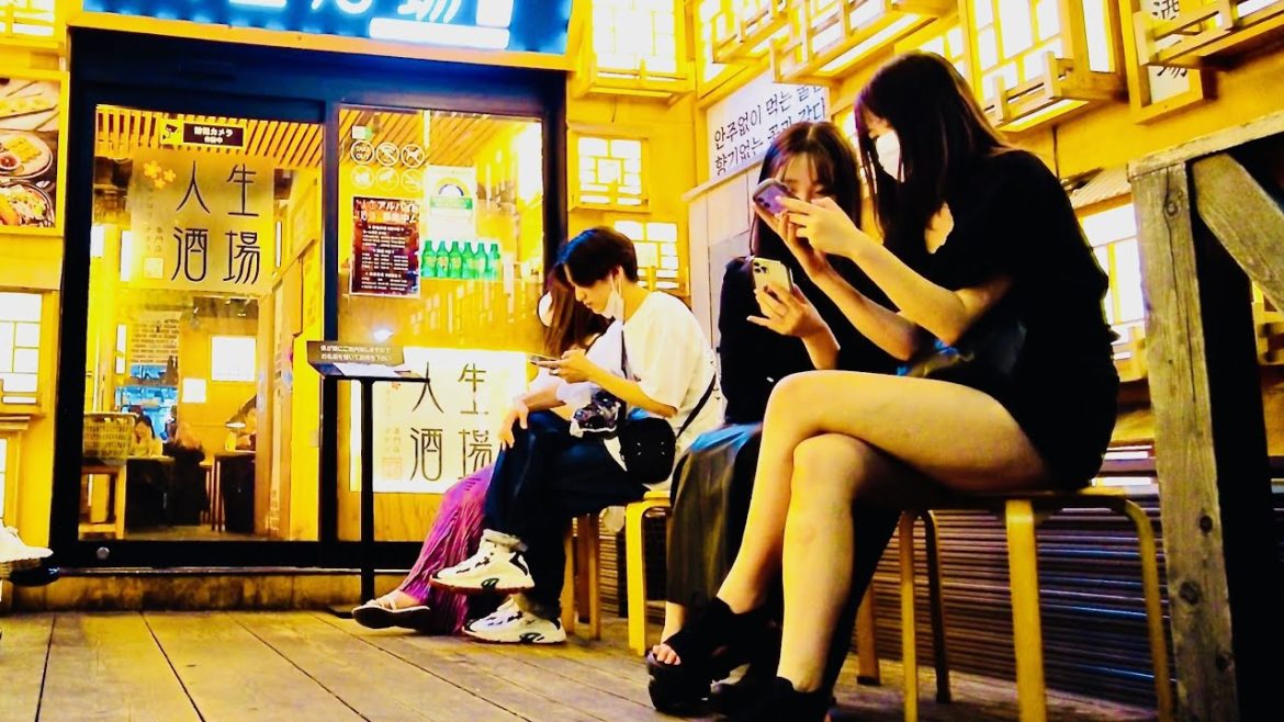 Tokyo Night Walk – Shin-Okubo to Shinjuku (▶ 67 min) | 4K  新大久保 新宿 東京散歩 August, 2022 | Japan Walking Tokyo Night Walk - Shin-Okubo to Shinjuku (▶ 67 min) | 4K  新大久保 新宿 東京散歩 August, 2022 | Japan Walking