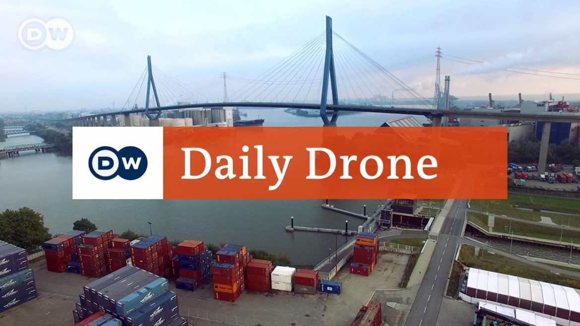 #DailyDrone: Köhlbrand Bridge, Hamburg