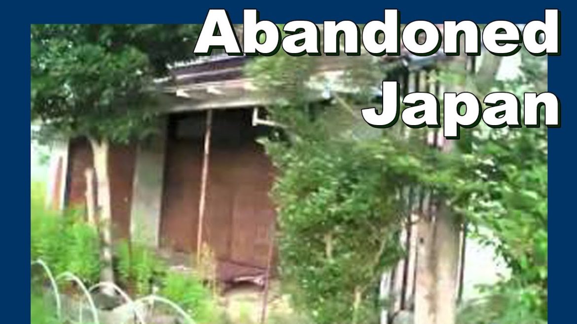 Humble Japanese house 謙虚な日本家屋 - Abandoned Japan 日本の廃墟