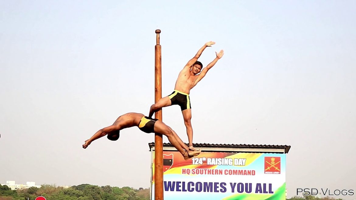 Malkhamb By Maratha Regiment On 124 th Raising Day