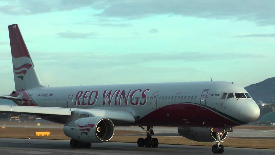 Red Wings Tupolev Tu-204 landing & double takeoff @ Salzburg Airport (SZG/LOWS) HD