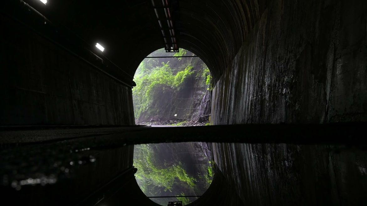 寸又峡 トンネル 4K