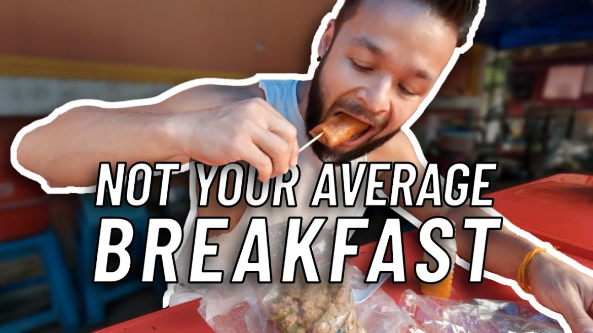 Breakfast in Bangkok Thailand | Chareonphol Morning Market Breakfast in Bangkok Thailand | Chareonphol Morning Market