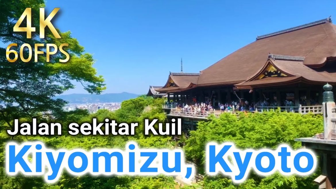 [Kuil Kiyomizudera] Berjalan Kuil Kiyomizudera di Kyoto. Tempat persiaran paling popular untuk warga