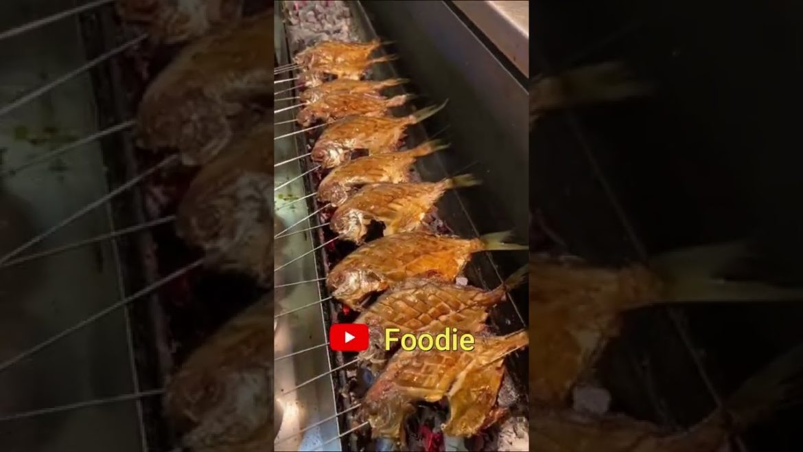 烤鱼 #shorts #foodie #street_food 烤鱼 #shorts #foodie #street_food
