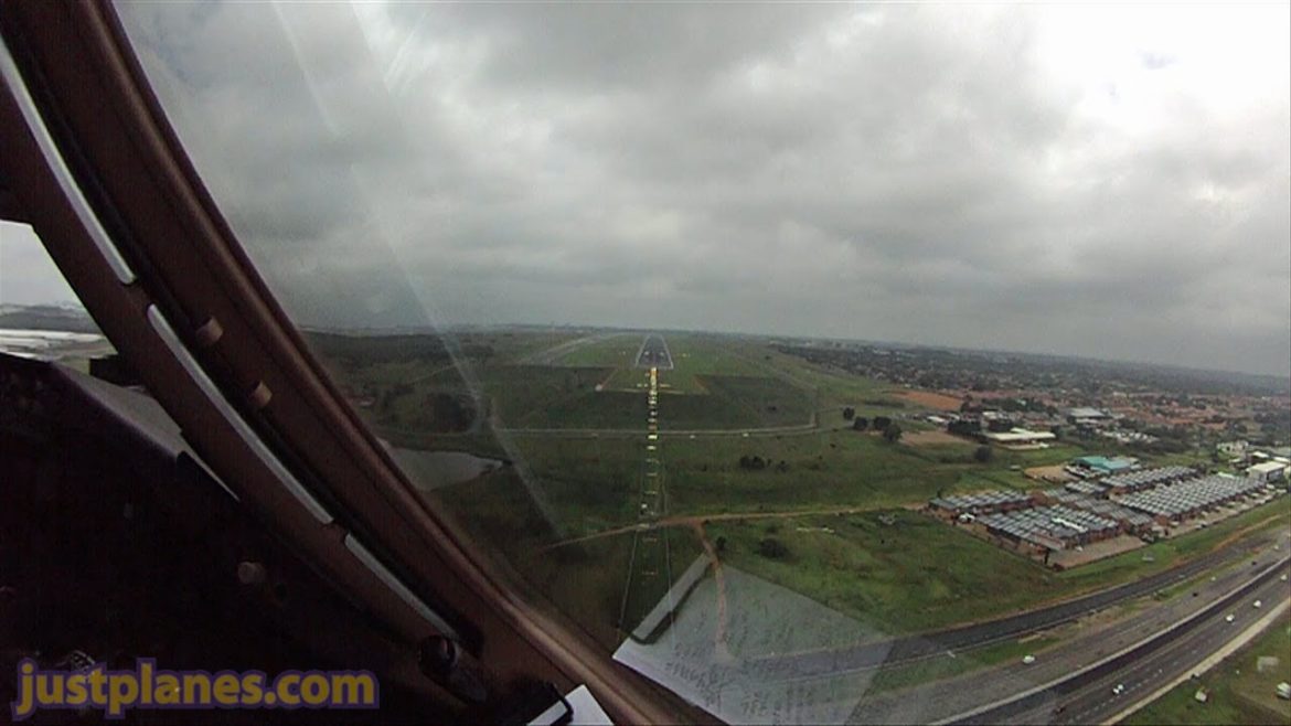Cleared to land 03R at Jo'burg! Very smooth!!