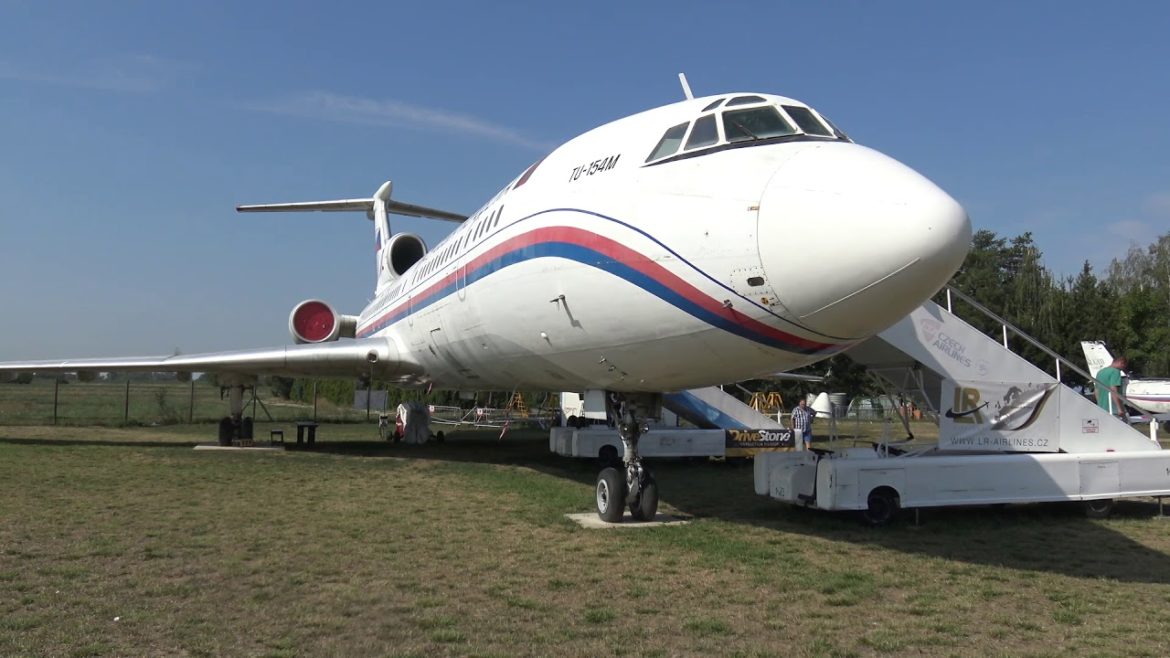 TU154M - Naganský expres s hokejisty je v Leteckém muzeu Kunovice   / in 4K