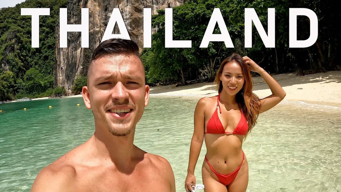 This is HEAVEN of Thailand – Most Beautiful Place in the World? (Maya Bay vs. Hong Island) This is HEAVEN of Thailand - Most Beautiful Place in the World? (Maya Bay vs. Hong Island)