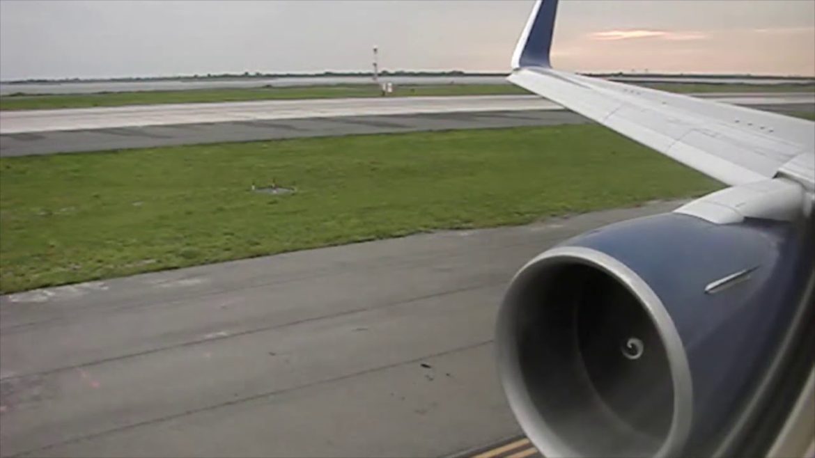 EXTENDED VIDEO: Delta Flight# 73 JFK-ATL B767-300ER with Great PW4000 Sound! EXTENDED VIDEO: Delta Flight# 73 JFK-ATL B767-300ER with Great PW4000 Sound!