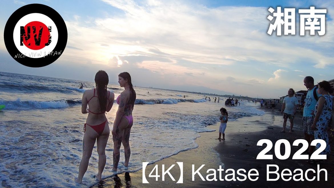 【4K walk Katase Beach 】晴天の湘南、情熱の片瀬浜を散歩2022[後編]【 A walk along the passionate Katase Beach 2022.08】