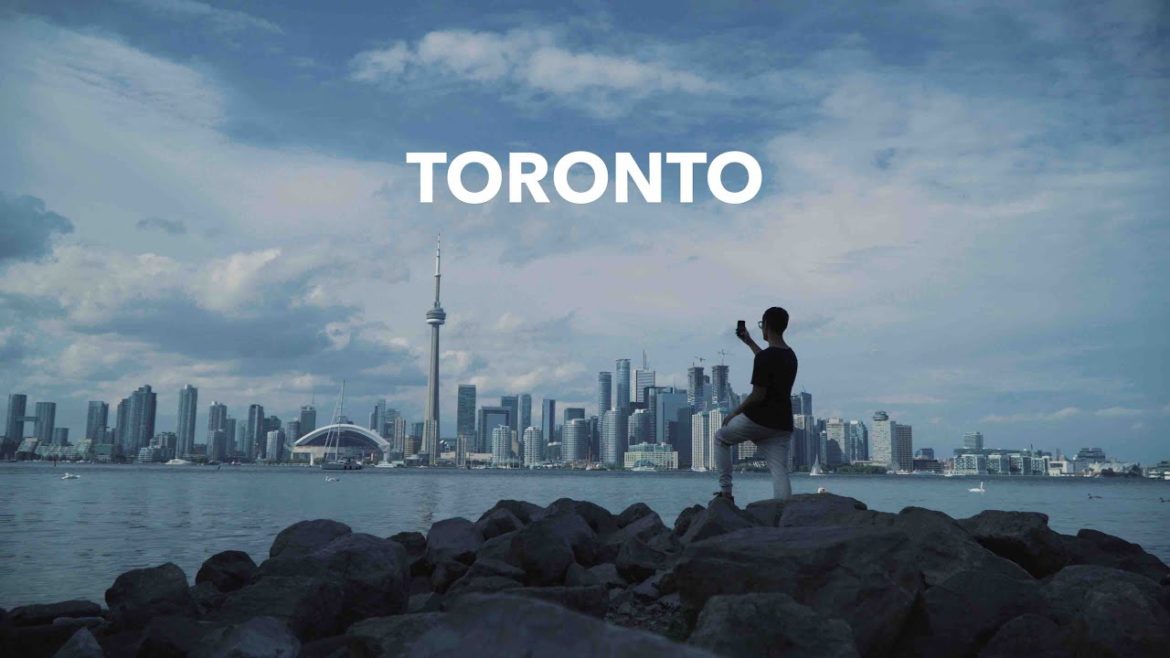 Exploring Toronto (Sony a6300) Exploring Toronto (Sony a6300)