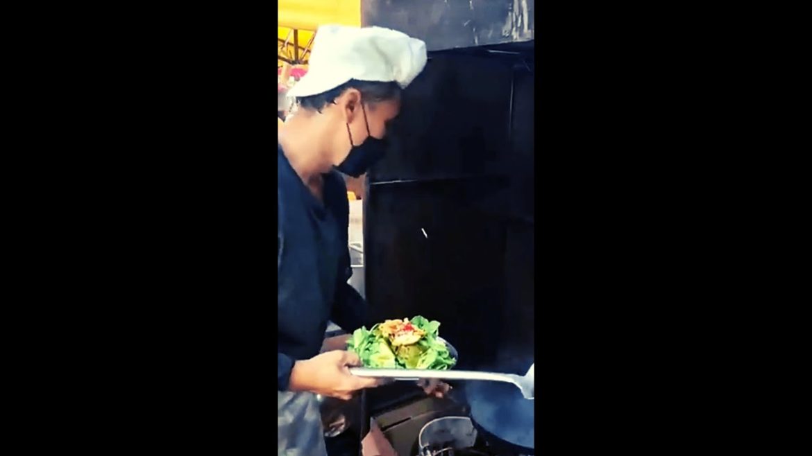 Hot 🔥 STREET FOOD Cooking in Bangkok Thailand ❤️ 🇹🇭 Hot 🔥 STREET FOOD Cooking in Bangkok Thailand ❤️ 🇹🇭