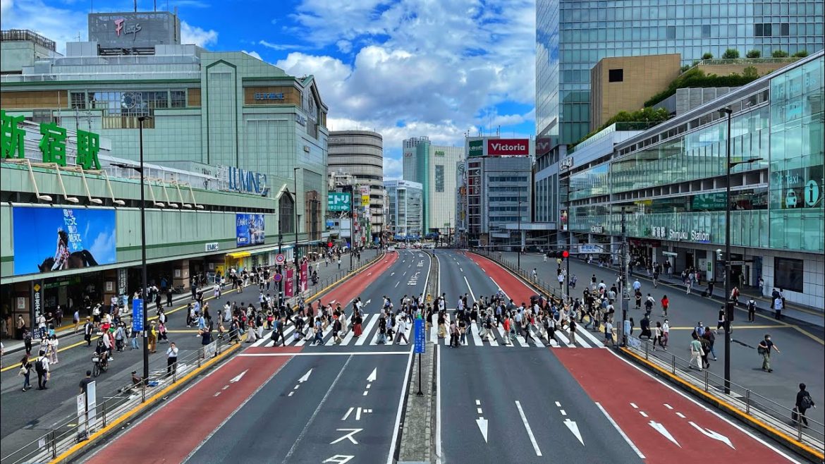 Tokyo Walk – 3+ Hour Weekend Stroll Through Shibuya, Shinjuku, Okubo and Yotsuya 渋谷、新宿、大久保、四谷までの散歩 Tokyo Walk - 3+ Hour Weekend Stroll Through Shibuya, Shinjuku, Okubo and Yotsuya 渋谷、新宿、大久保、四谷までの散歩