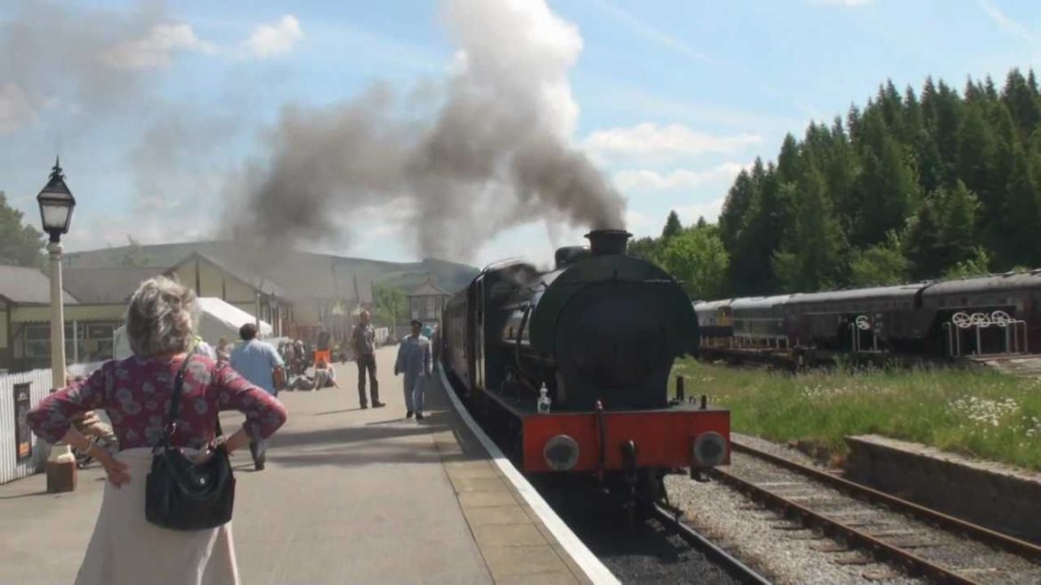 Steam Train from Bolton Abbey Station to Embsay HD.wmv