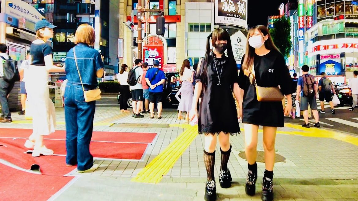 Tokyo Night Walk - Shinjuku Kabukicho (▶ 65 min) | 4K 新宿 歌舞伎町 東京散歩 August 2022 | Walking Tour