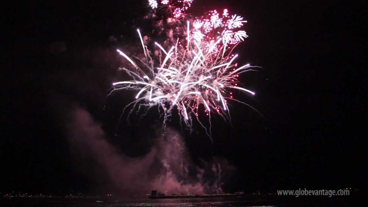 Celebration of Light Vancouver 2011 Fireworks (BEACH VIEW Canon 60D) China Part 1