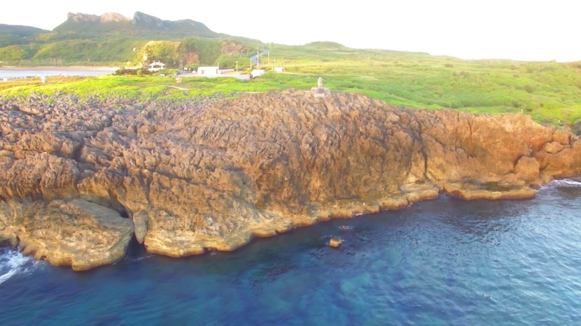 Dawn Flight at Cape Hedo (Kunigami-son)