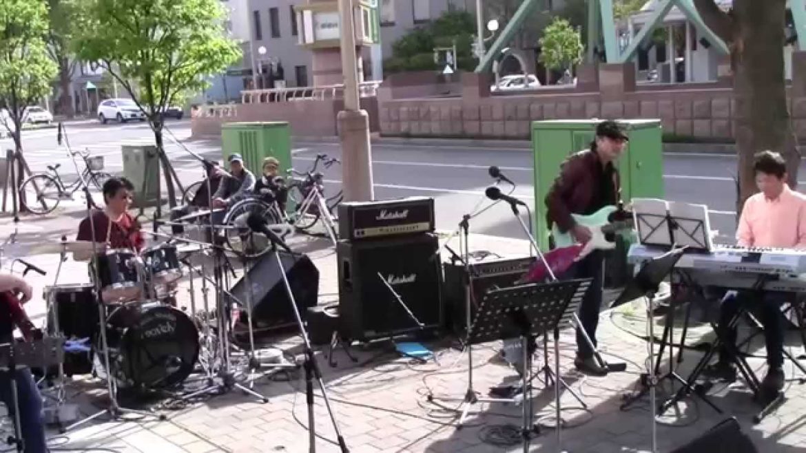 本町2丁目バンド 青森 春フェスティバル 2015. Honcho 2-chome band Aomori Spring Festival 2015. 本町2丁目バンド 青森 春フェスティバル 2015. Honcho 2-chome band Aomori Spring Festival 2015.