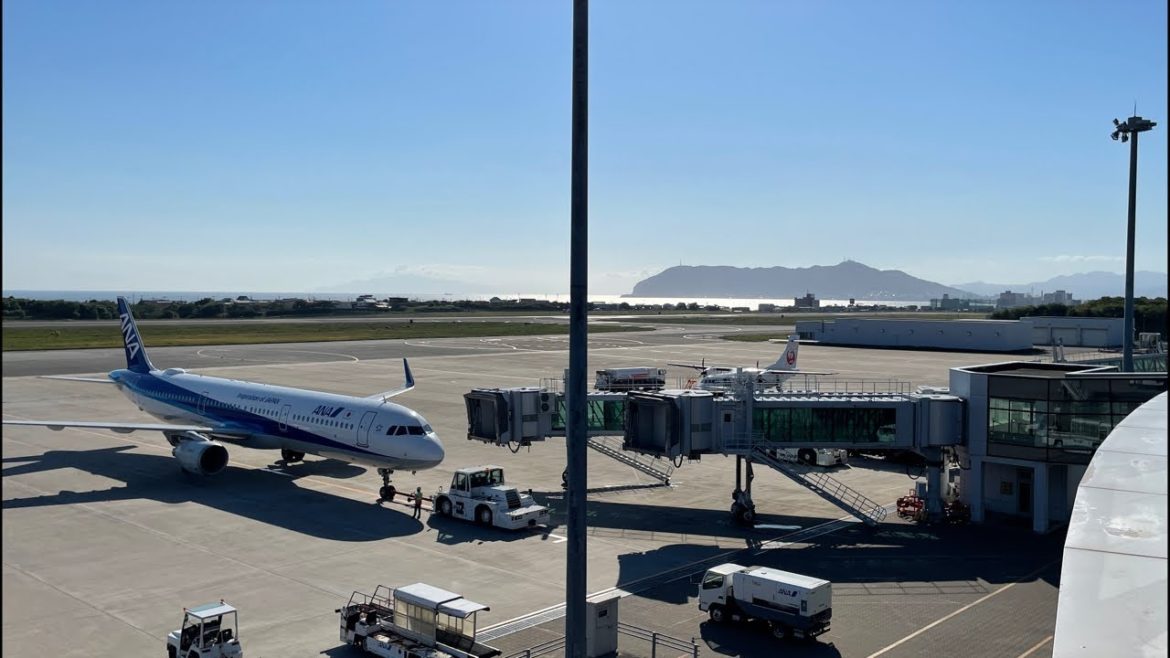 Hakodate Airport Observation Deck and Terminal Hakodate Airport Observation Deck and Terminal