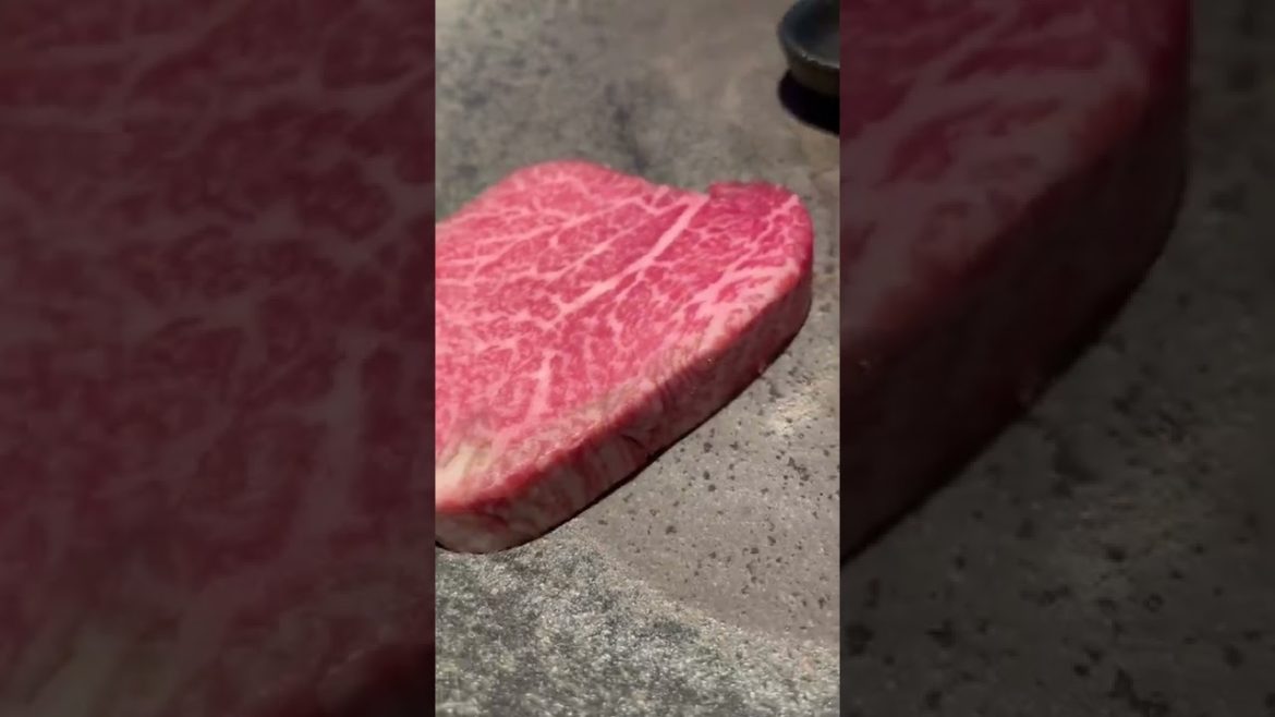 $250 Wagyu Teppanyaki steak in Tokyo - 4K Shorts