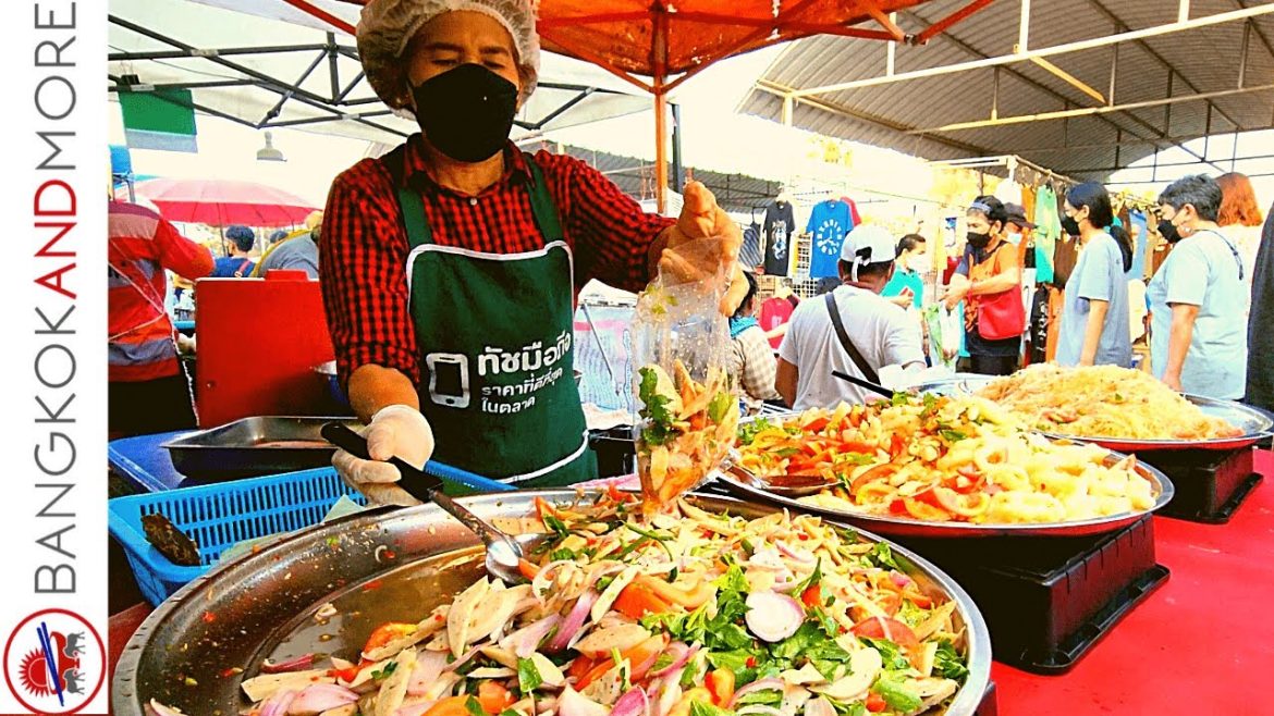 A Great STREET FOOD Market in the Thai Province of Suphanburi