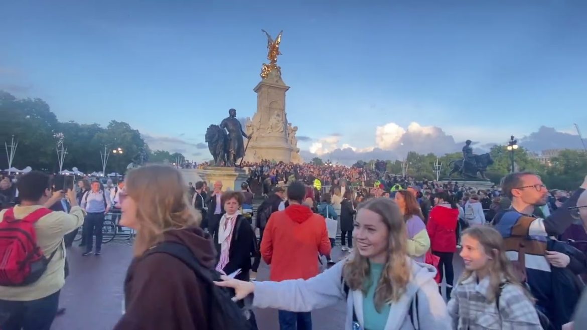 RIP Her Majesty Queen Elizabeth II RIP Her Majesty Queen Elizabeth II