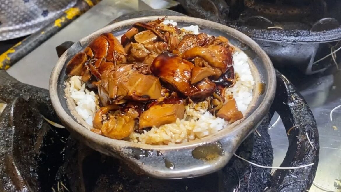 Claypot Rice that won 1st place in Singapore Hawker Street Food