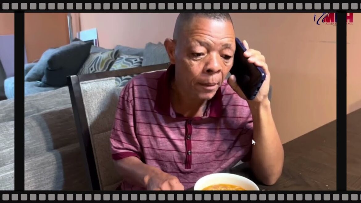 LE ISINY TE MOUN LI PAT KONN METEM NAN CB,(CD) BLAN AK ISINI GEN POU GOUMEN SOU NET LA