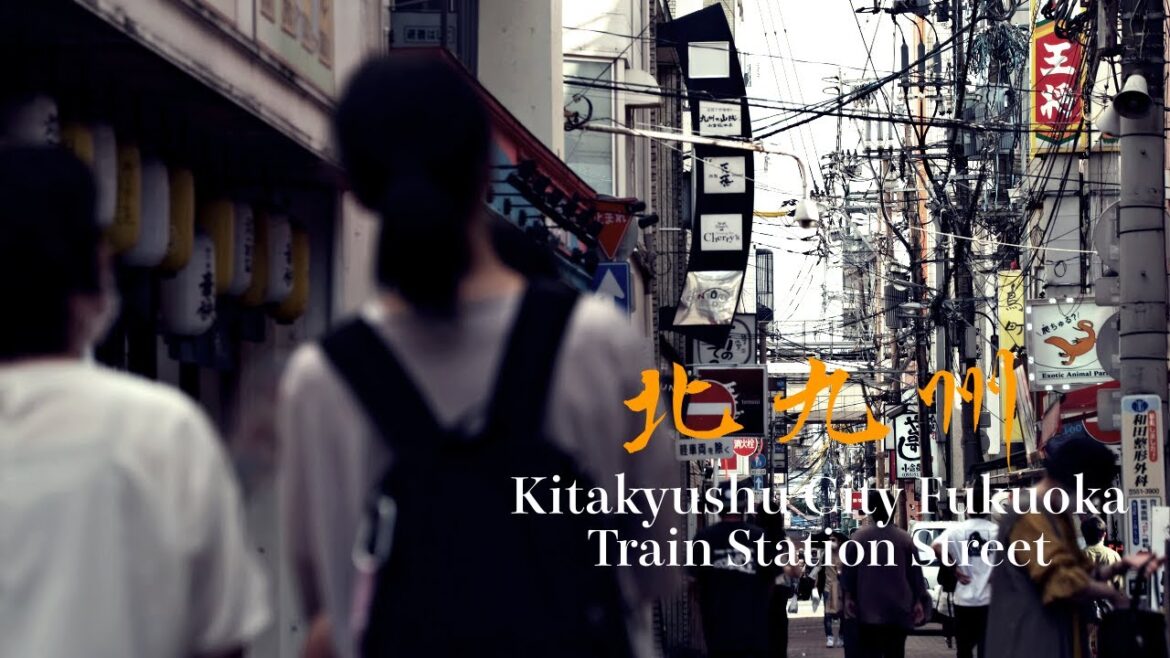 Train Station Street in Fukuoka, Japan 4K (Fujifilm X-T4) - 福岡県北九州市