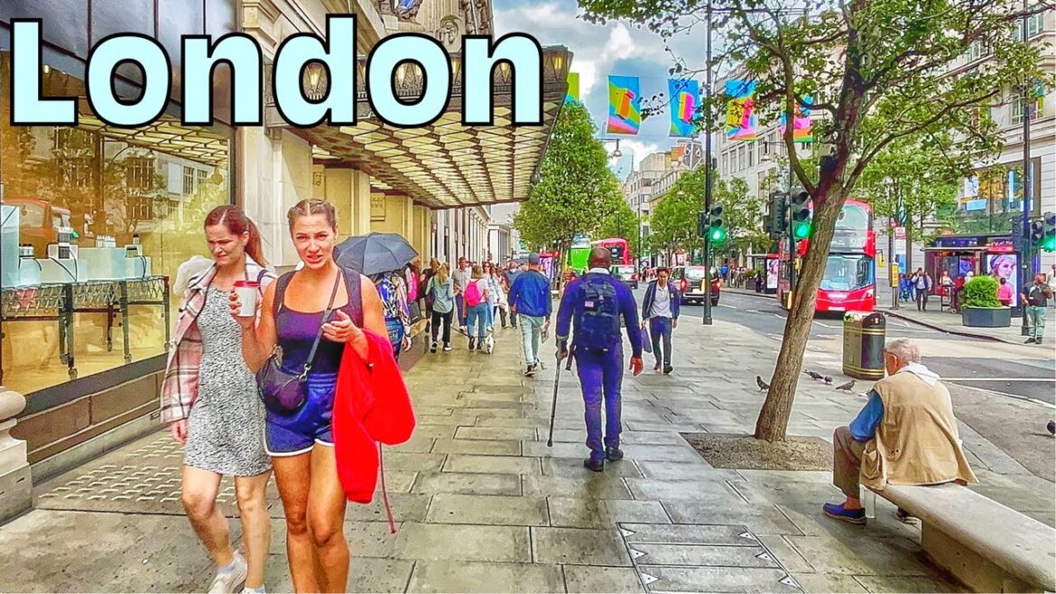 A Vibrant and Interesting Central London Streets Walking Tour in a Cloudy Afternoon A Vibrant and Interesting Central London Streets Walking Tour in a Cloudy Afternoon