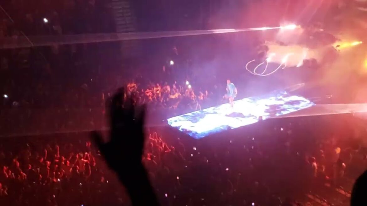 Pursuit of Happiness (Steve Aoki Remix) - Kid Cudi (To The Moon World Tour - Atlanta, GA - 9/6/22)