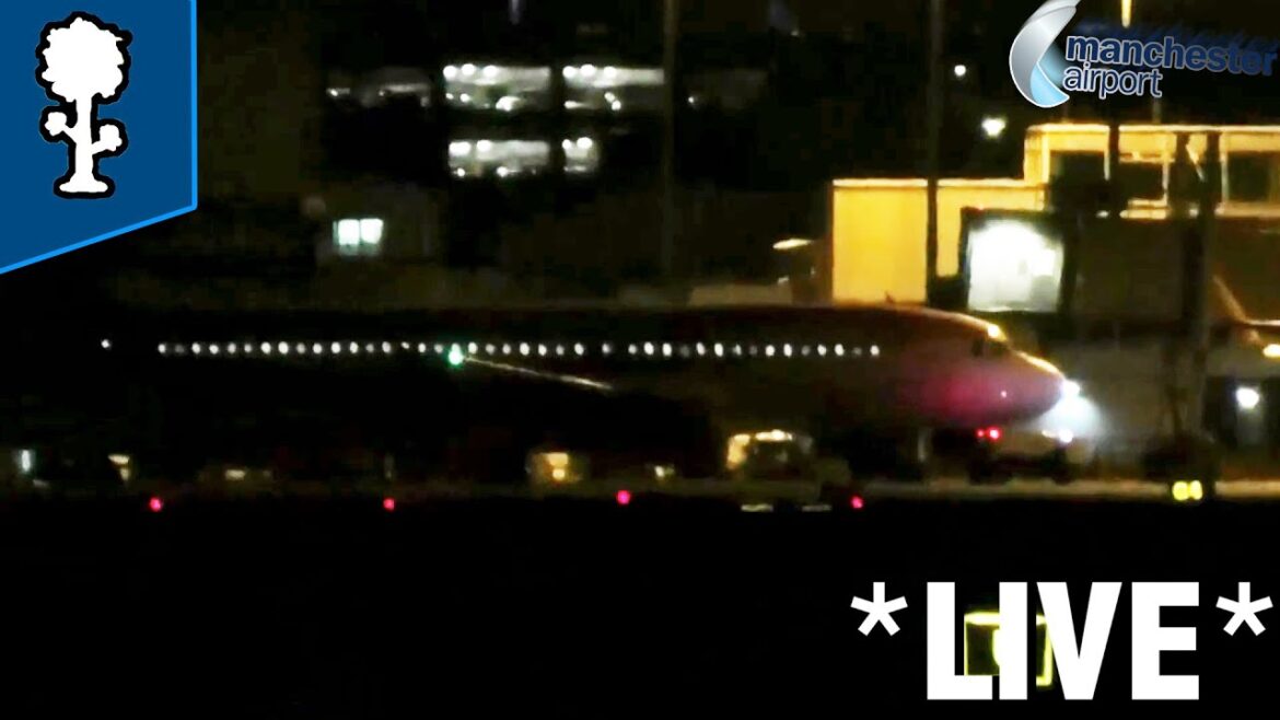 LIVE MIDNIGHT Planespotting at Manchester Airport SOUTH SIDE